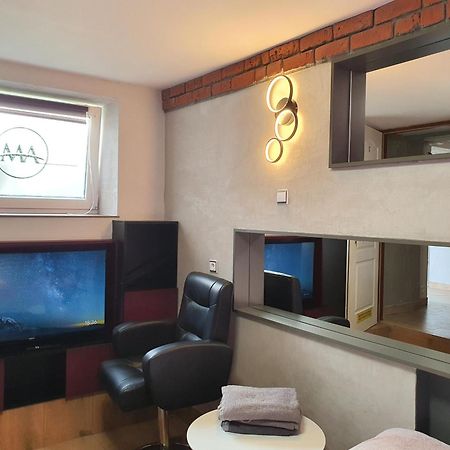 24H Gdynia Mini Apartamenty Na Kod Dostepu & Free Parking & No Keys Buitenkant foto