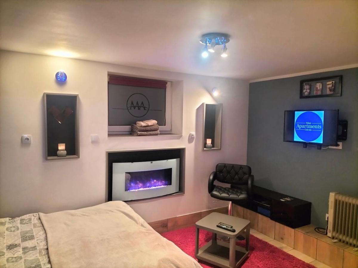 24H Gdynia Mini Apartamenty Na Kod Dostepu & Free Parking & No Keys Buitenkant foto