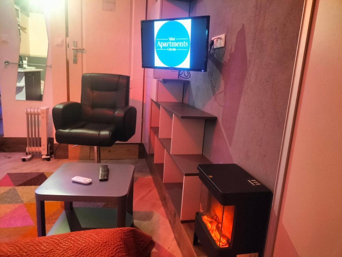24H Gdynia Mini Apartamenty Na Kod Dostepu & Free Parking & No Keys Buitenkant foto