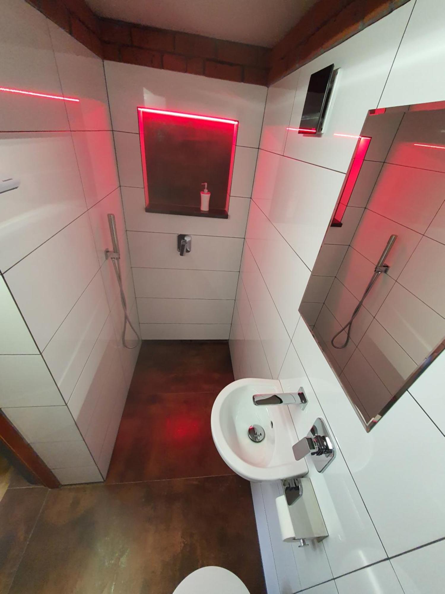24H Gdynia Mini Apartamenty Na Kod Dostepu & Free Parking & No Keys Buitenkant foto