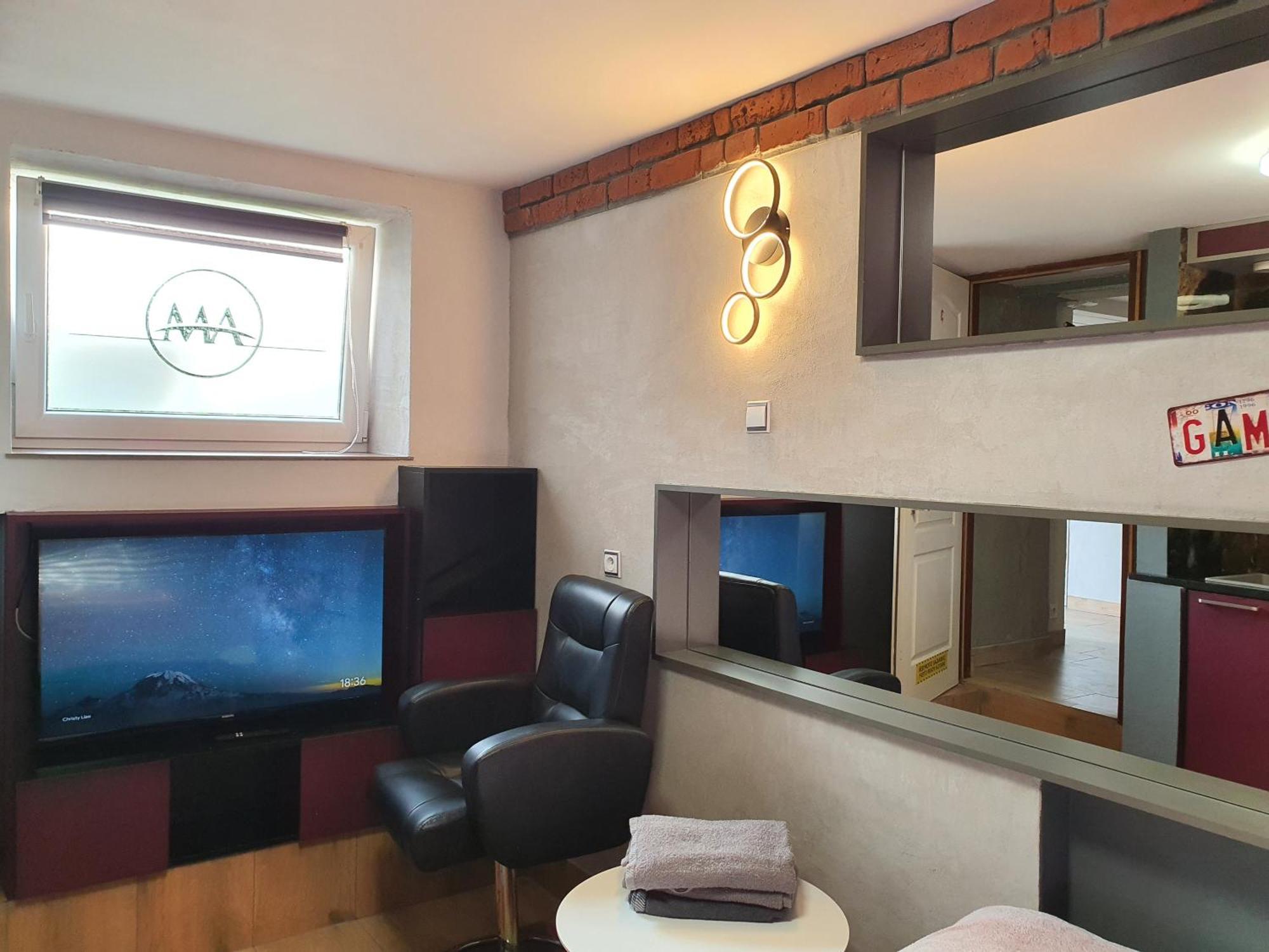 24H Gdynia Mini Apartamenty Na Kod Dostepu & Free Parking & No Keys Buitenkant foto