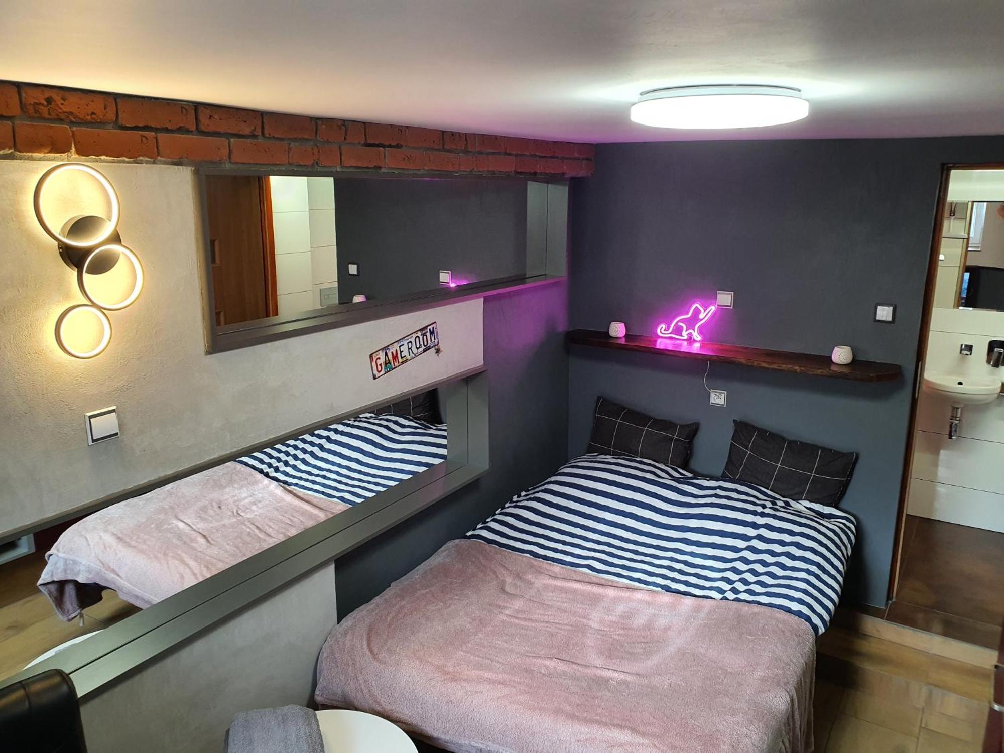 24H Gdynia Mini Apartamenty Na Kod Dostepu & Free Parking & No Keys Buitenkant foto